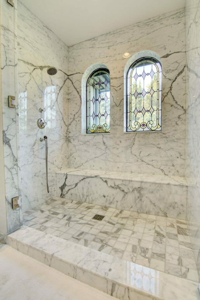 8 Soothing Spa-Style Bathrooms