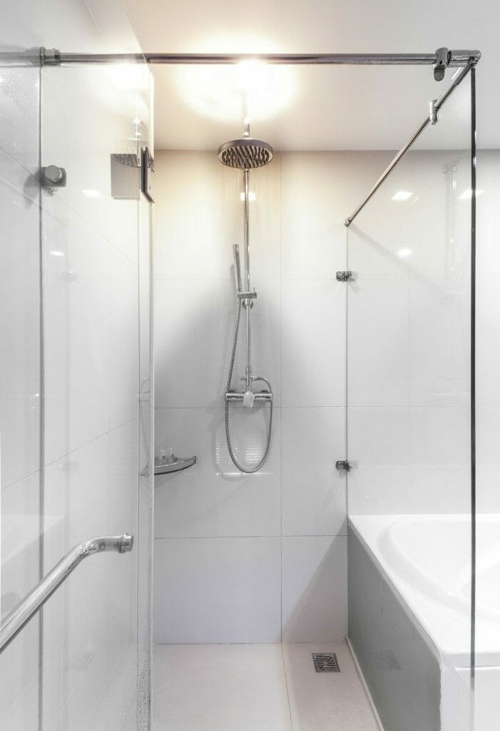 Walk-In Shower: Should You Make the Change?