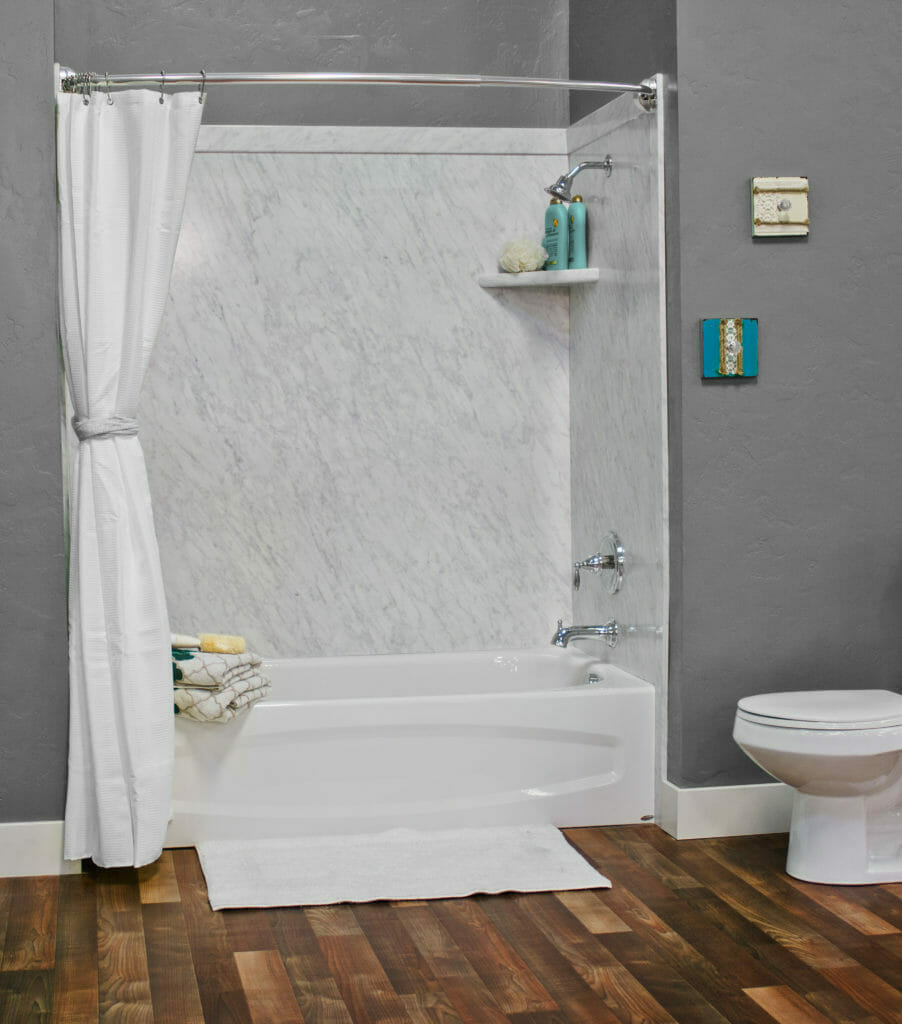 How You Can Make Your Bathroom Look Larger with a Shower Curtain