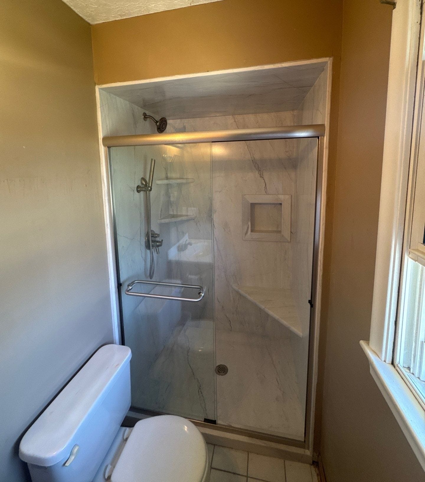 Tub to Shower Conversion, North 98th Avenue, Omaha, NE 68137