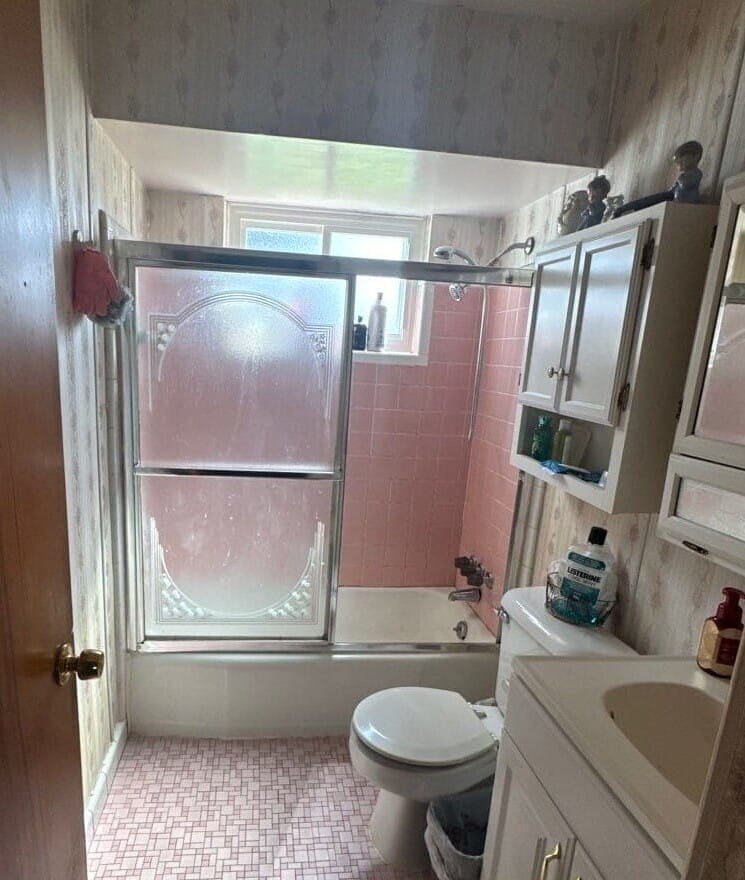 Before Bath Remodel