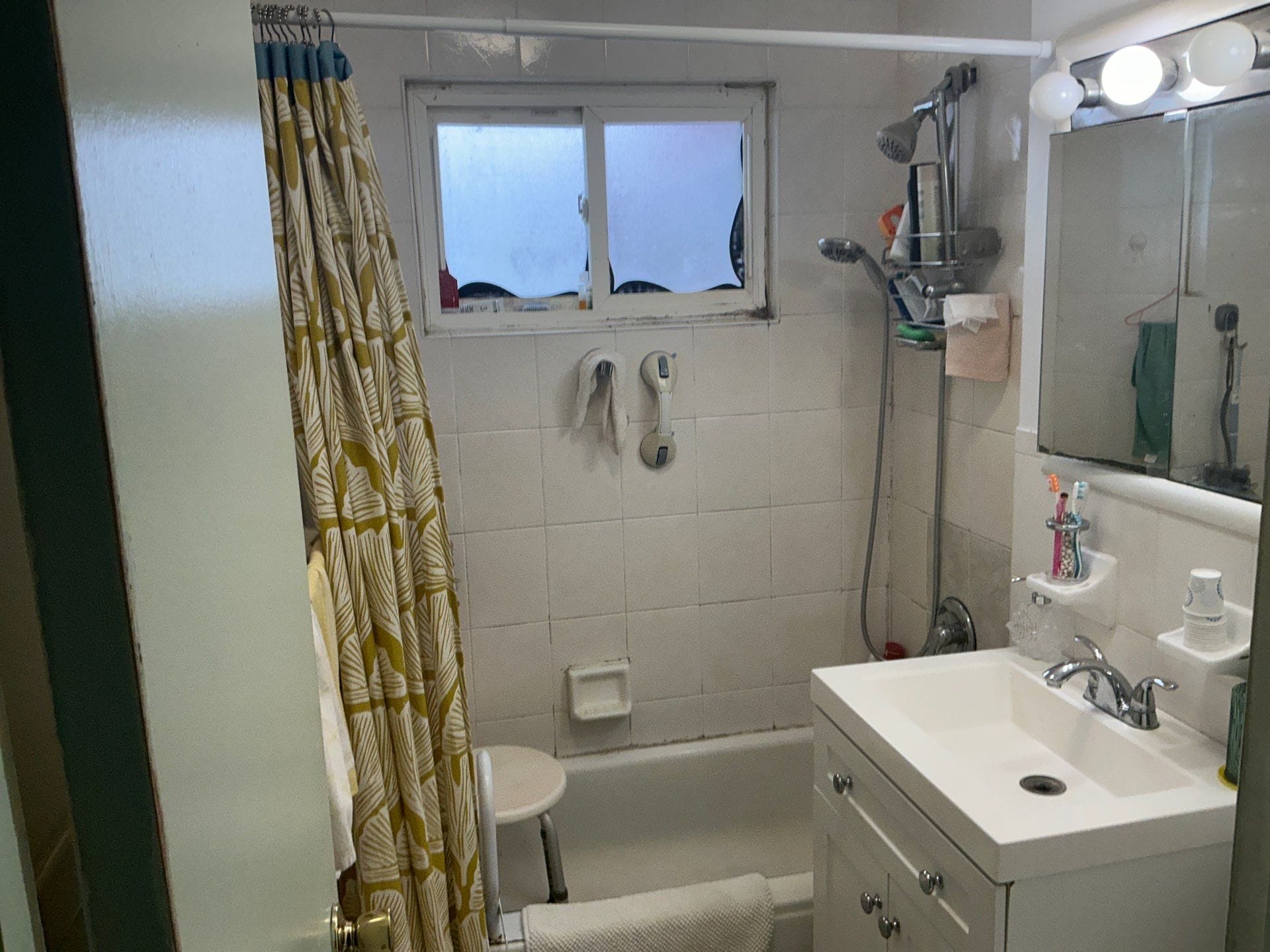 Before Bath Remodel