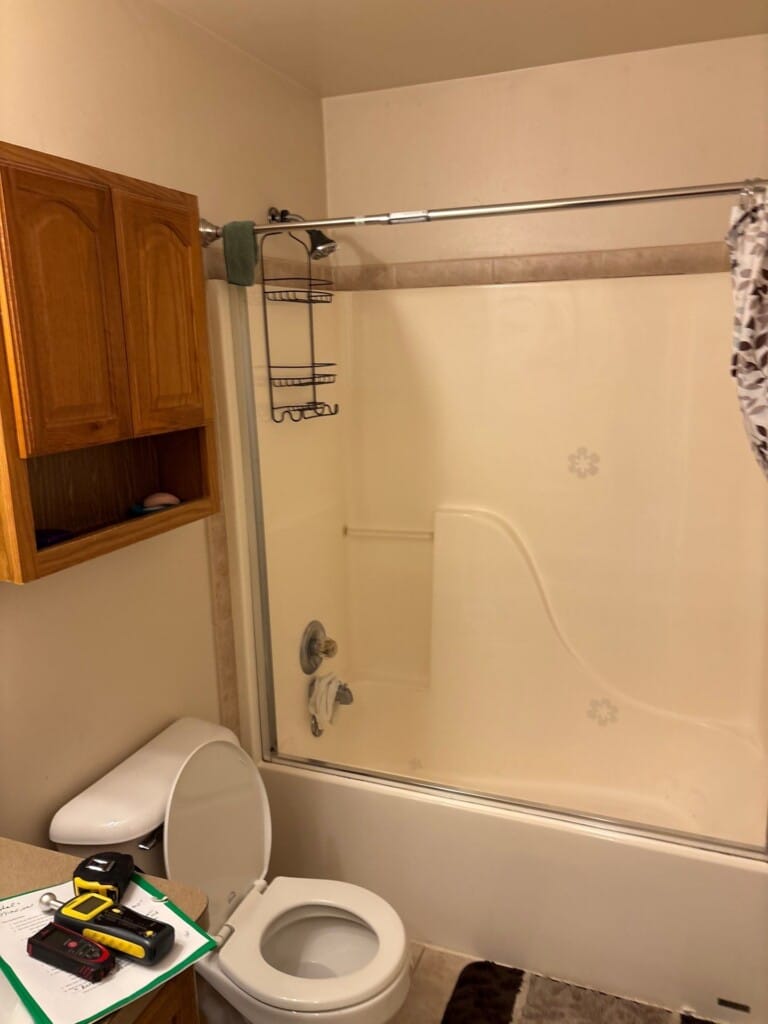 Before - New Bathtub Installation, Amanda Dr, Belleville, MI 48111