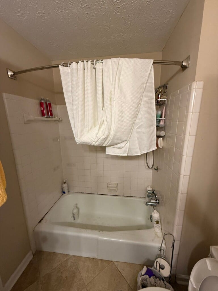 Before - Tub To Shower Conversion, Chaparral Dr SW, Snellville, Georgia 30078
