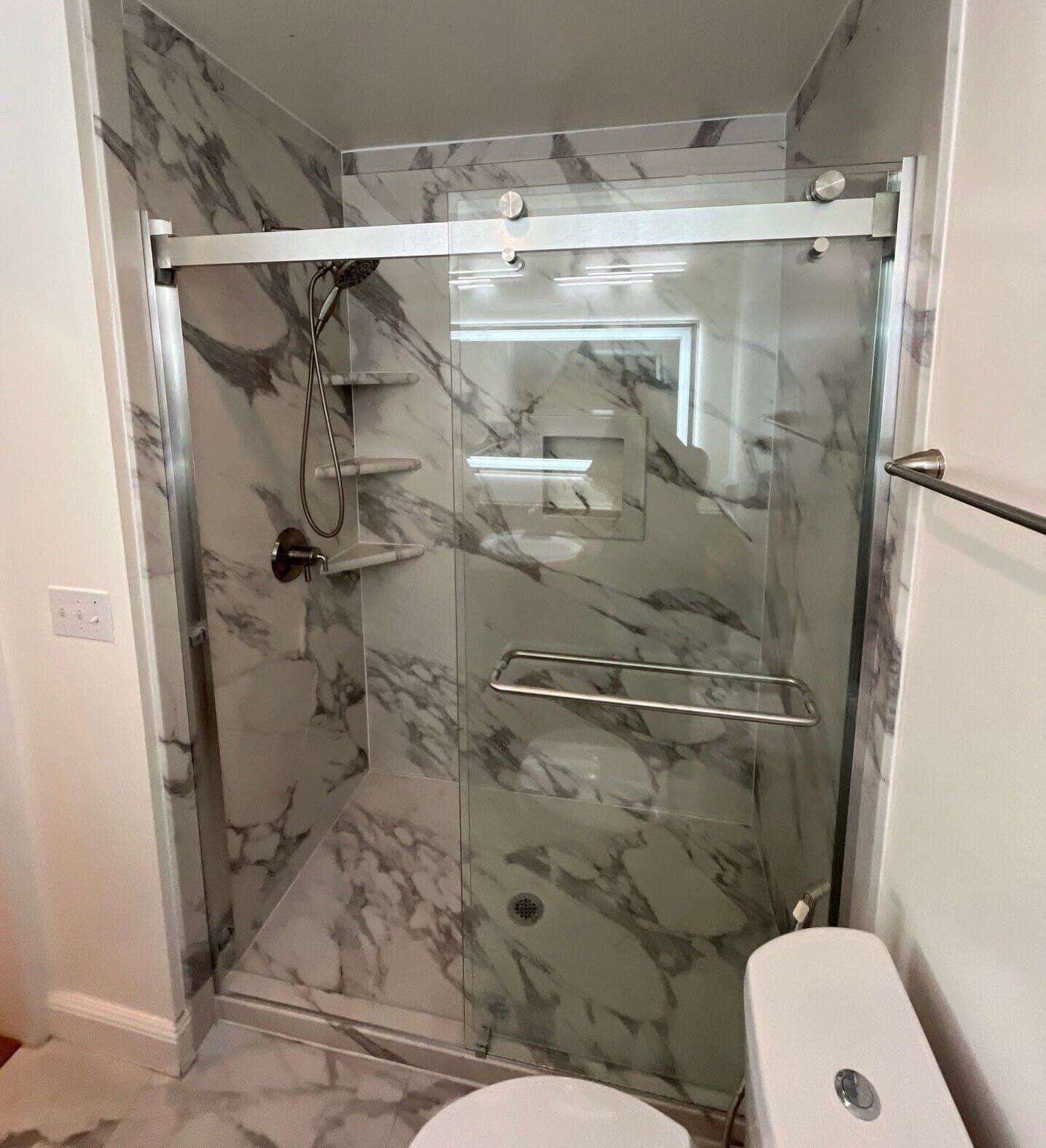 Bathroom Remodel, Morris Ave, S Unit TT 202, Renton, WA 98055