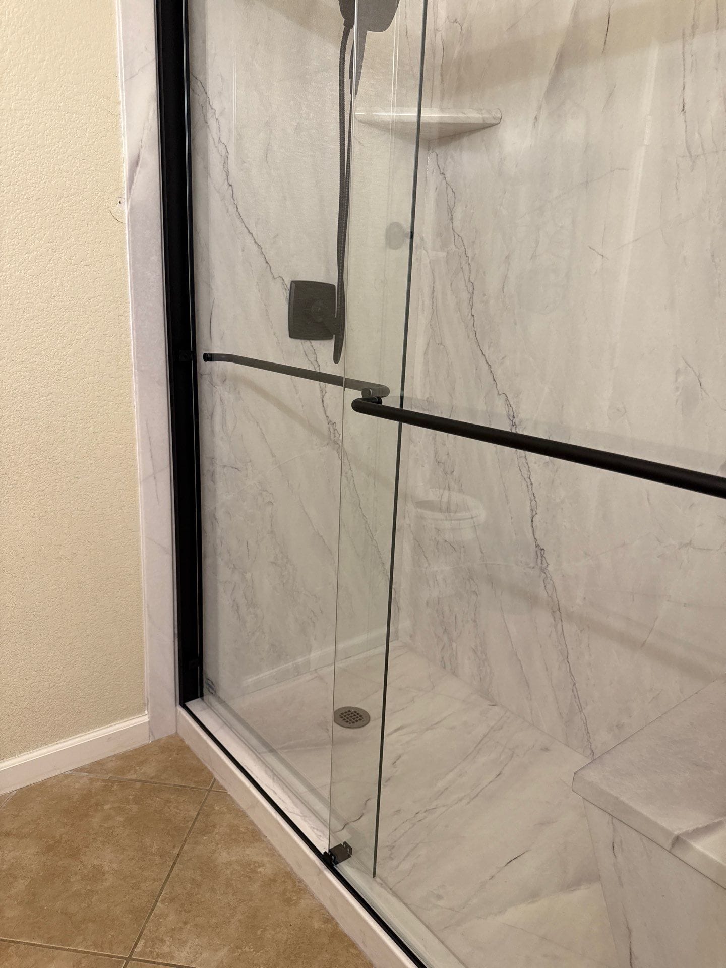 Tub To Shower Conversion, Great Spirit Ct, North Las Vegas, NV 89031