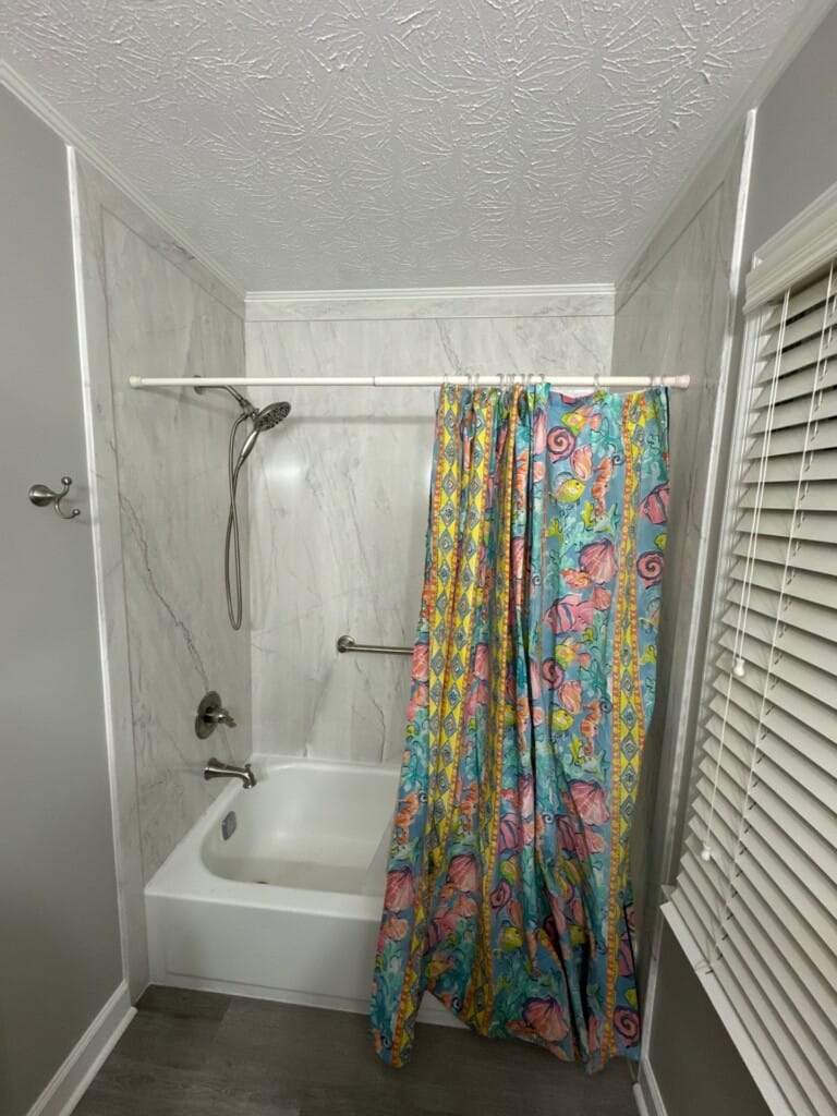 Before - Tub To Shower Conversion, Halstead Ct, Alpharetta, GA 30022
