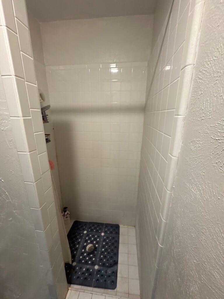 Before - Bathroom Remodel, Leonard Ct, Arlington, Texas 76015