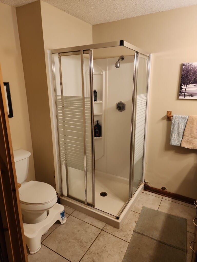 Before - Bathroom Remodel, Orchid Ln N, Maple Grove, MN 55311
