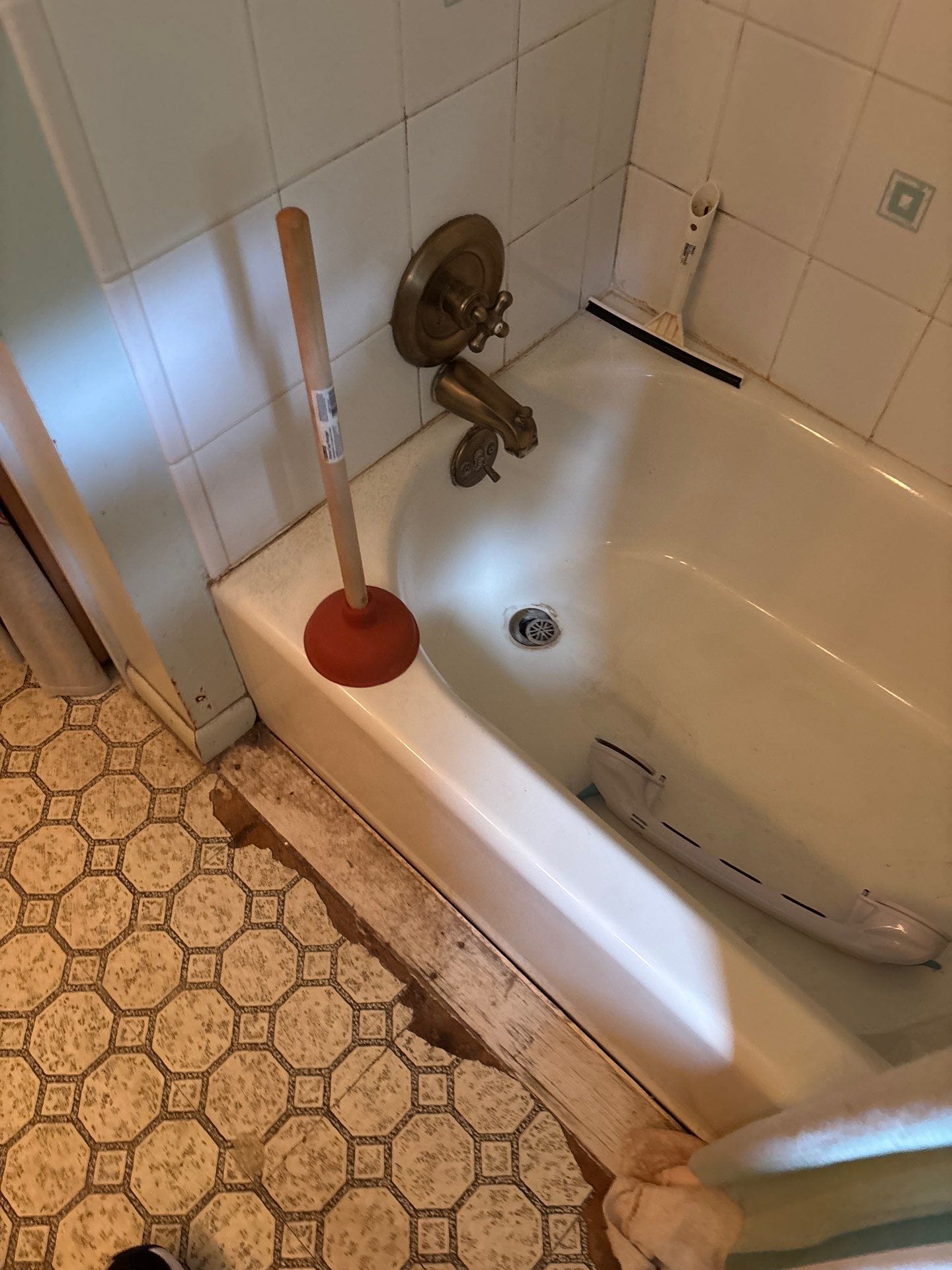 Before Bath Remodel