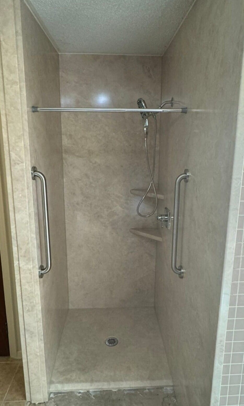 Bathroom Remodel, Alamain Dr, Dallas, TX 75241