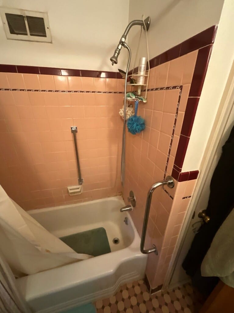 Before - Tub To Shower Conversion, Rainbow Ln, Kansas City, MO 64114