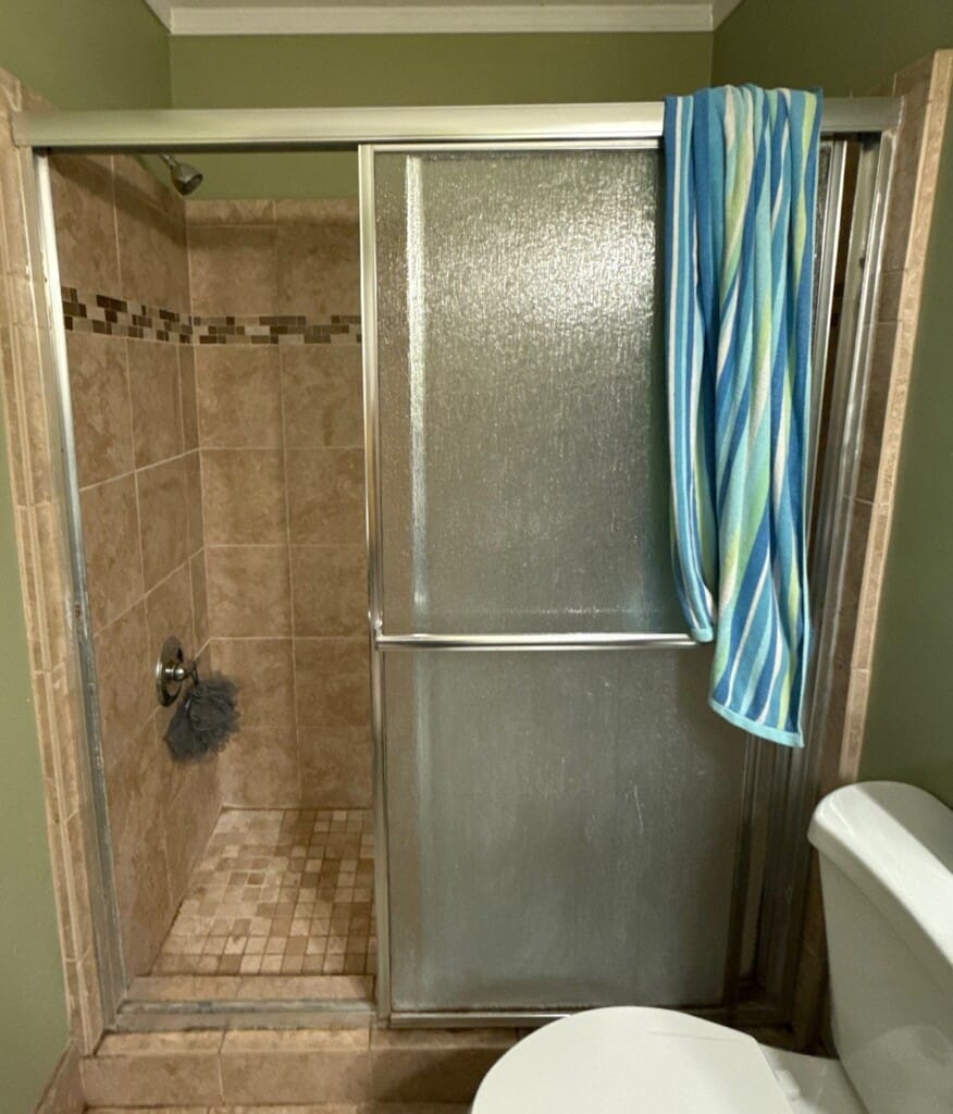 Before - Bathroom Remodel, Harpeth Trace Dr, Nashville, TN 37221