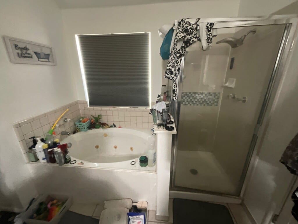 Before - Bathroom Remodel, Priest River Dr, Round Rock, TX 78681