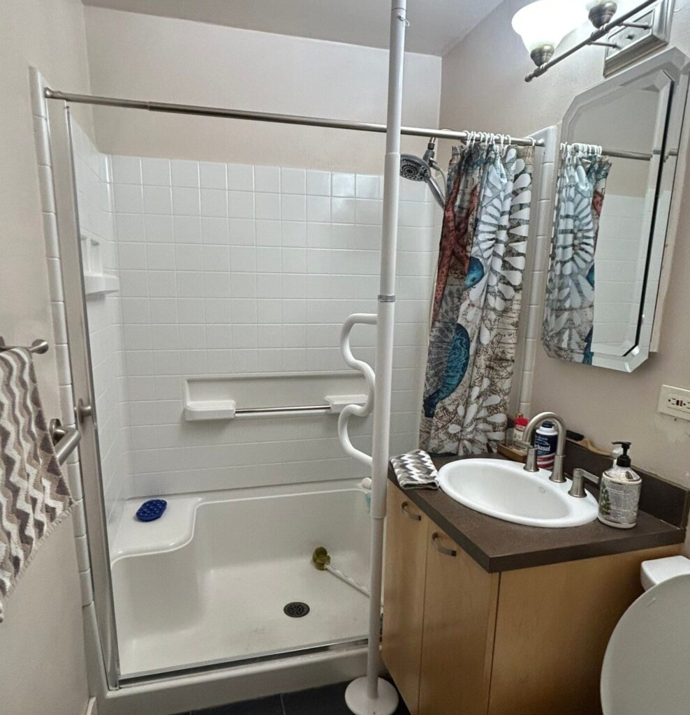 Before - Shower Remodel, SE Center St, Portland, OR 97236
