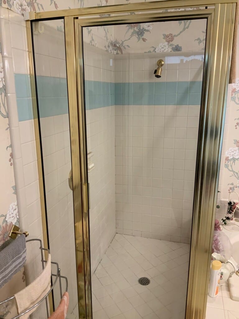 Before - Bathroom Remodel, Parkcreek Dr, Clearwater, FL 33759