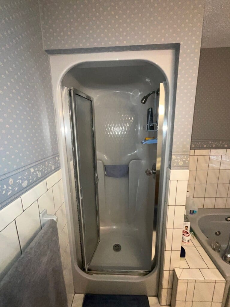 Before - Bathroom Remodel, Kenilworth Rd, Shavertown, PA 18708
