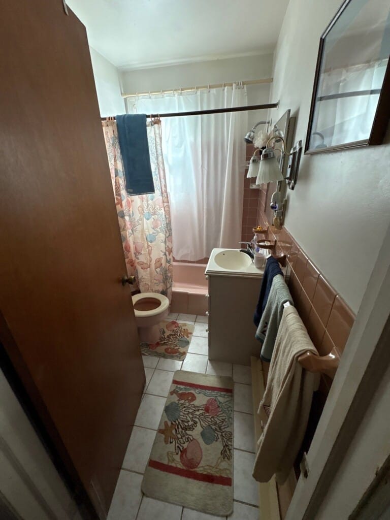 Before - Tub To Shower Conversion, E Wilmont Ave, Somers Point, NJ 08244