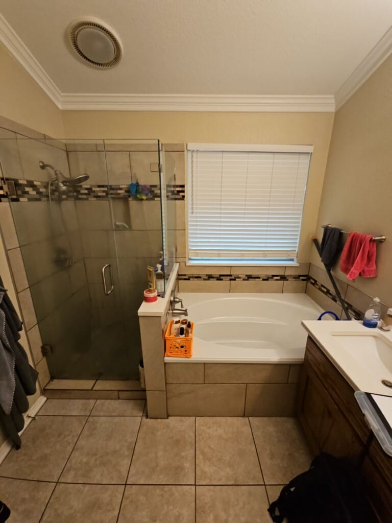 Before - Bathroom Remodel, Quicksilver Cir, Round Rock, TX 78665