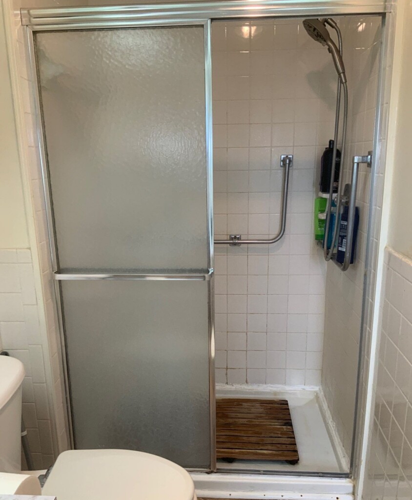 Before - Bathroom Remodel, Ashwood Ct, Palm Harbor, FL 34684