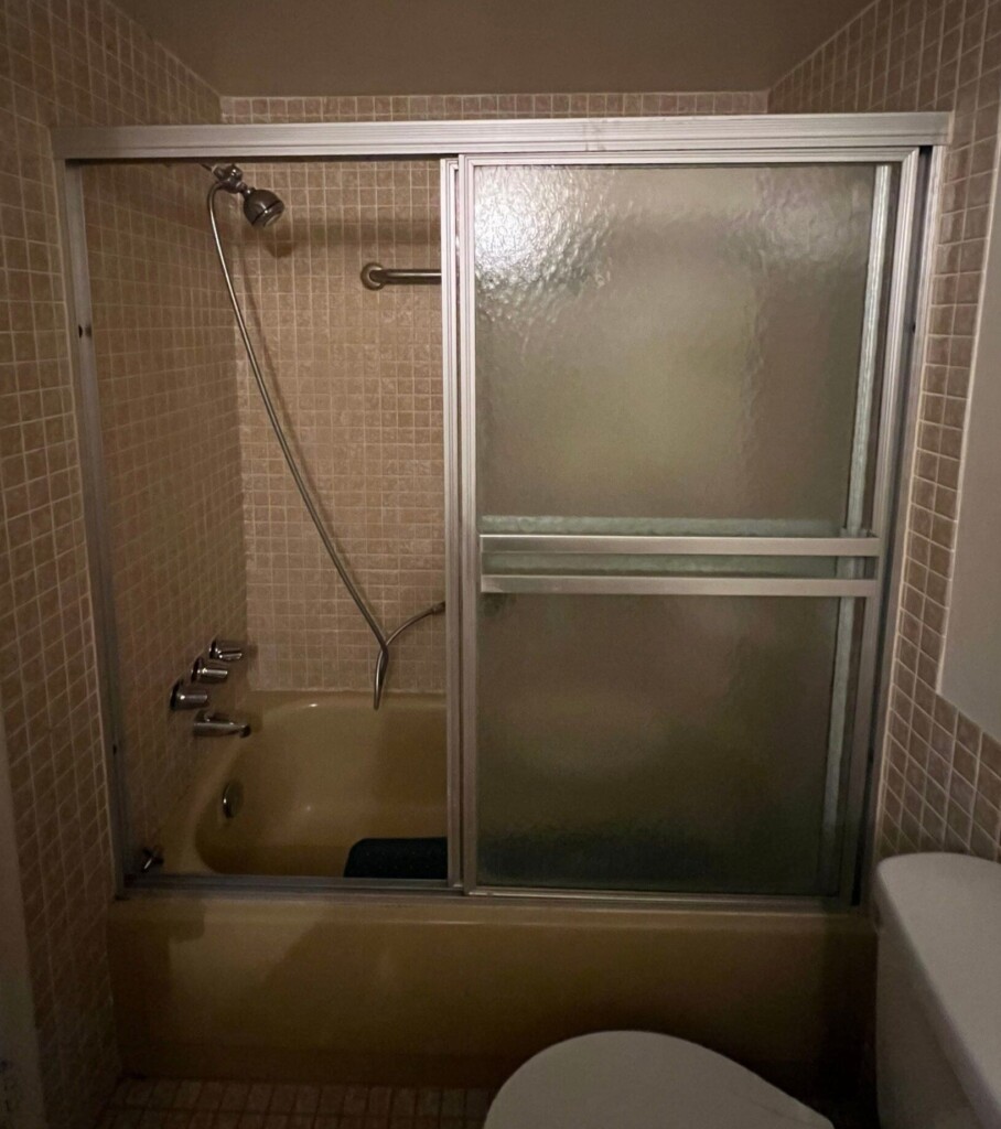 Before - Tub To Shower Conversion, Towana Rd, Richmond, VA 23226
