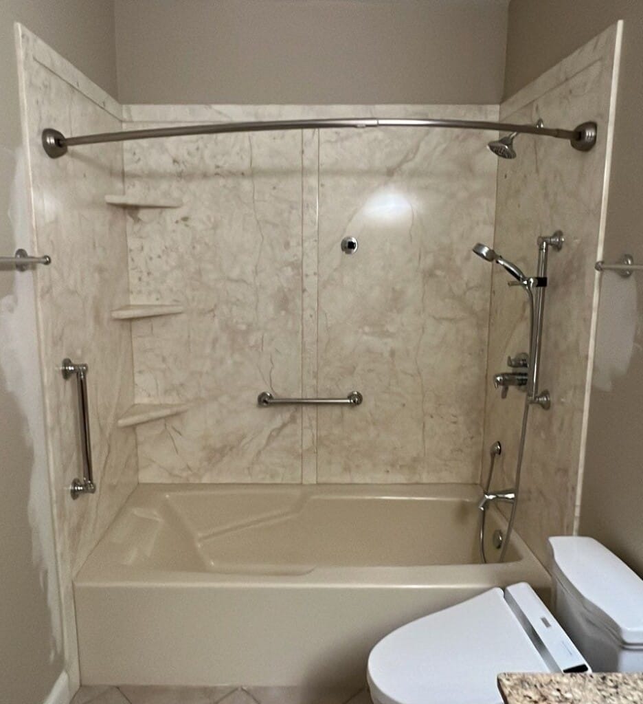 After - Bath & Shower Combo, Ray Trog Ct, St. Louis, MO 63146