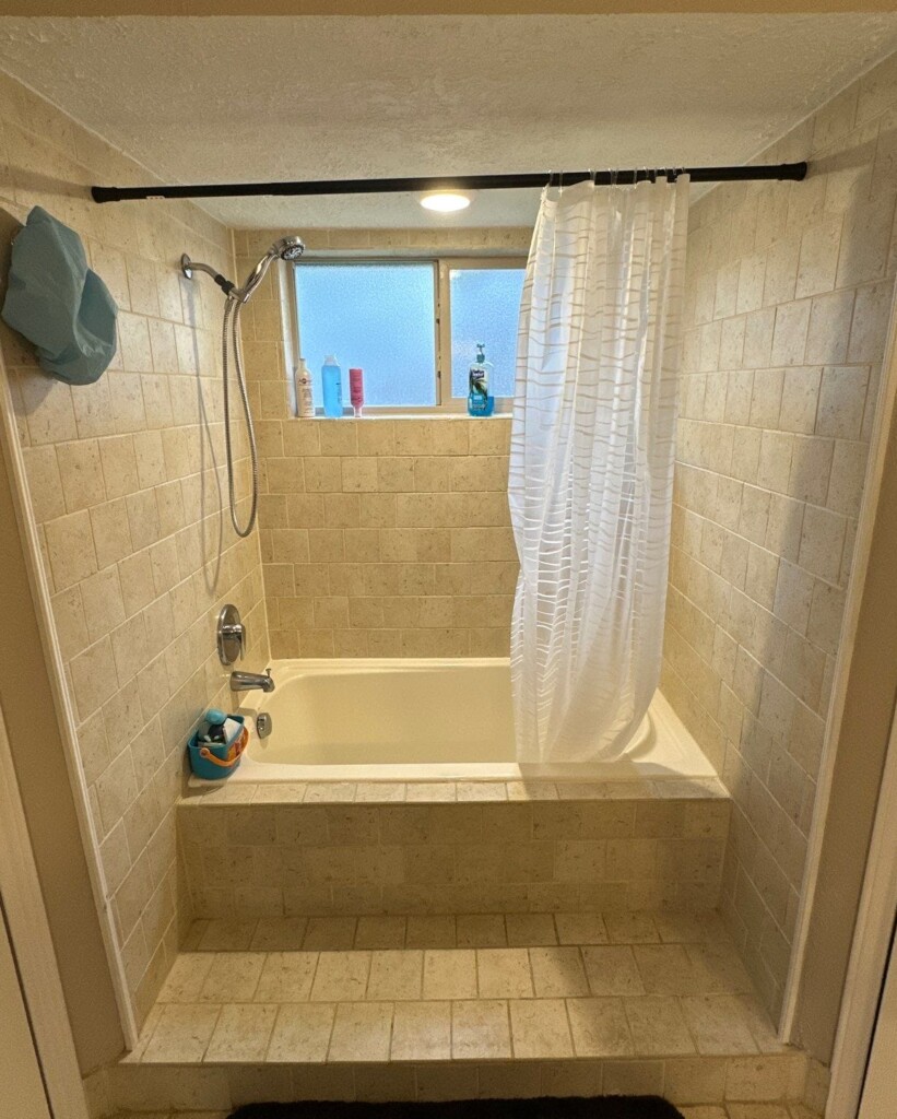 Before - Tub To Shower Conversion, Chatum Ct, Rancho Cordova, CA 95742