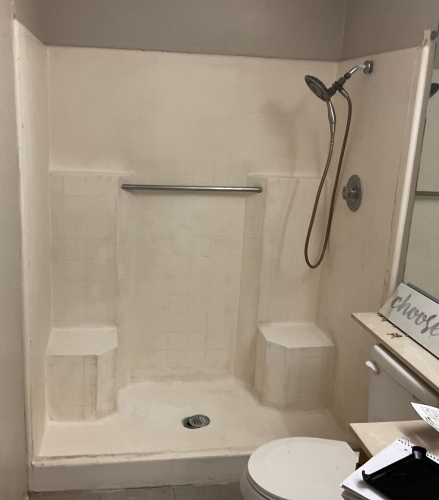 Before - Shower Remodel, 30 S, Orem, UT 84058
