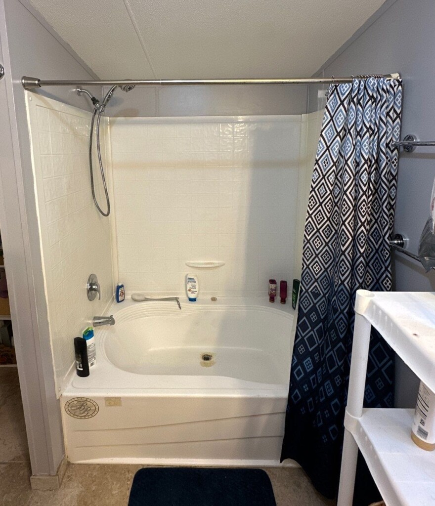 Before - Tub To Shower Conversion, Blackberry Ct, Auburn, CA 95603