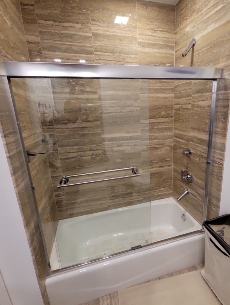 Before - Tub To Shower Conversion, Russell Rd, Waterloo, IA 50701