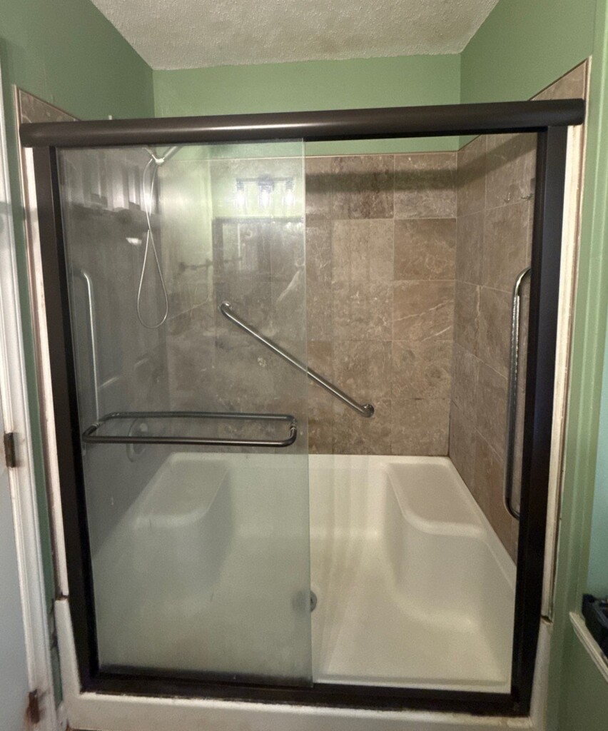 Before - Bathroom Remodel, Landing Ln, Cary, NC 27511