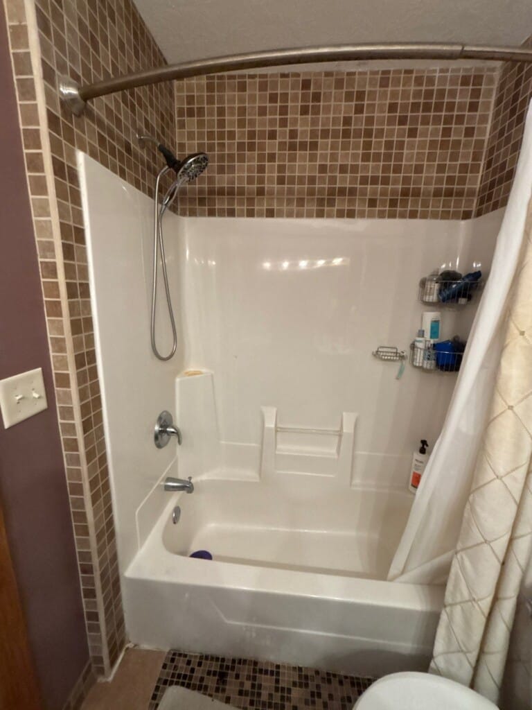 Before - Tub To Shower Conversion, S Hughes Ave, Sioux Falls, SD 57108