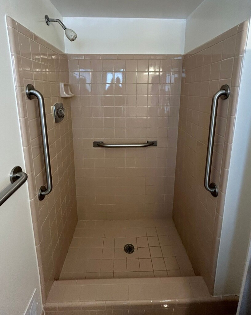 Before - Bathroom Remodel, Norristown Ct, Utica, MI 48315
