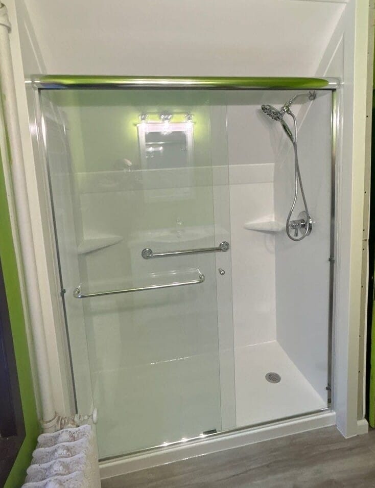 Tub To Shower Conversion, Minnehaha Ave E, St. Paul, MN 55106