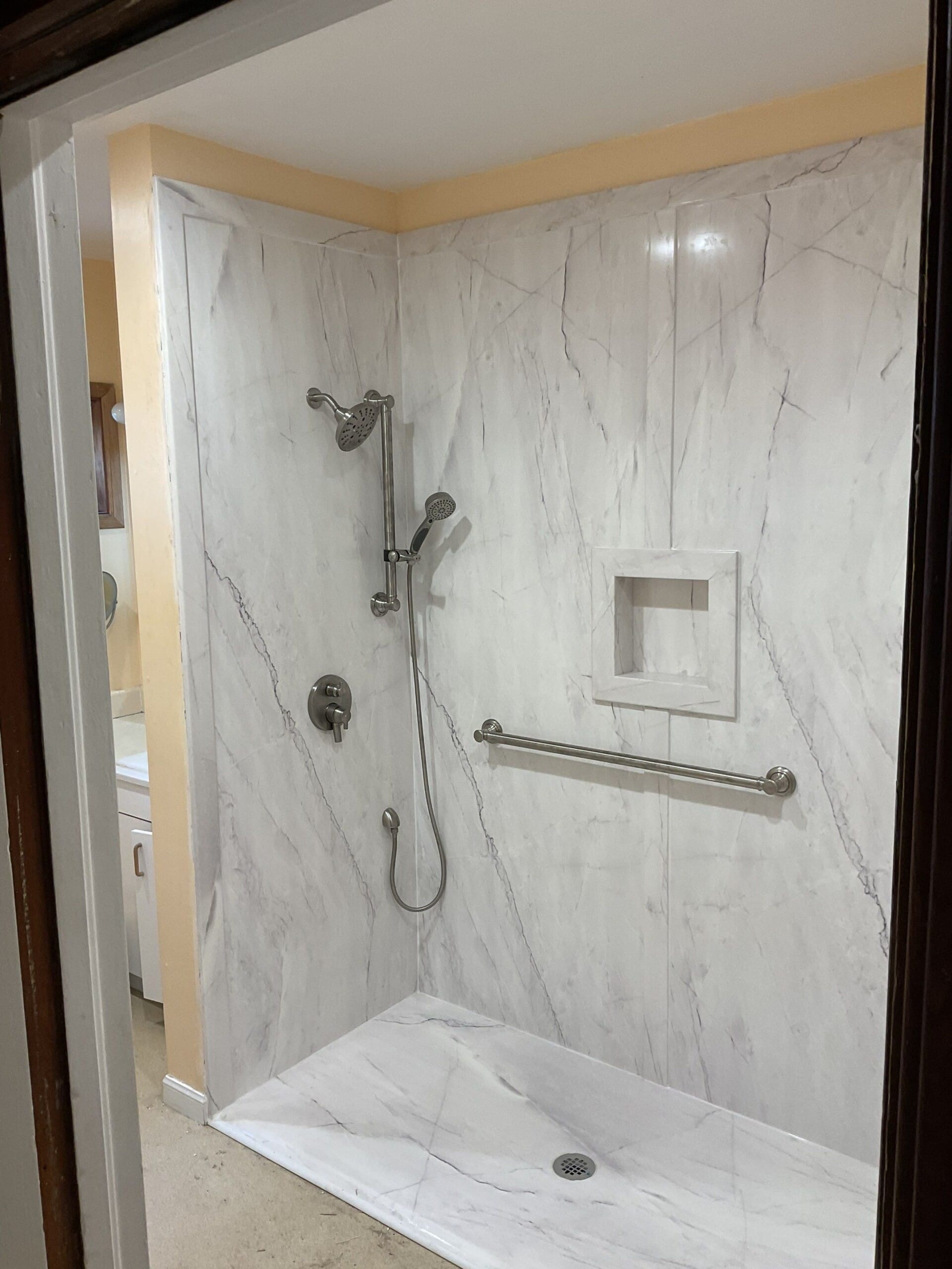 Tub To Shower Conversion, Satinleaf Rd South Apt 202, Naples, FL 34109