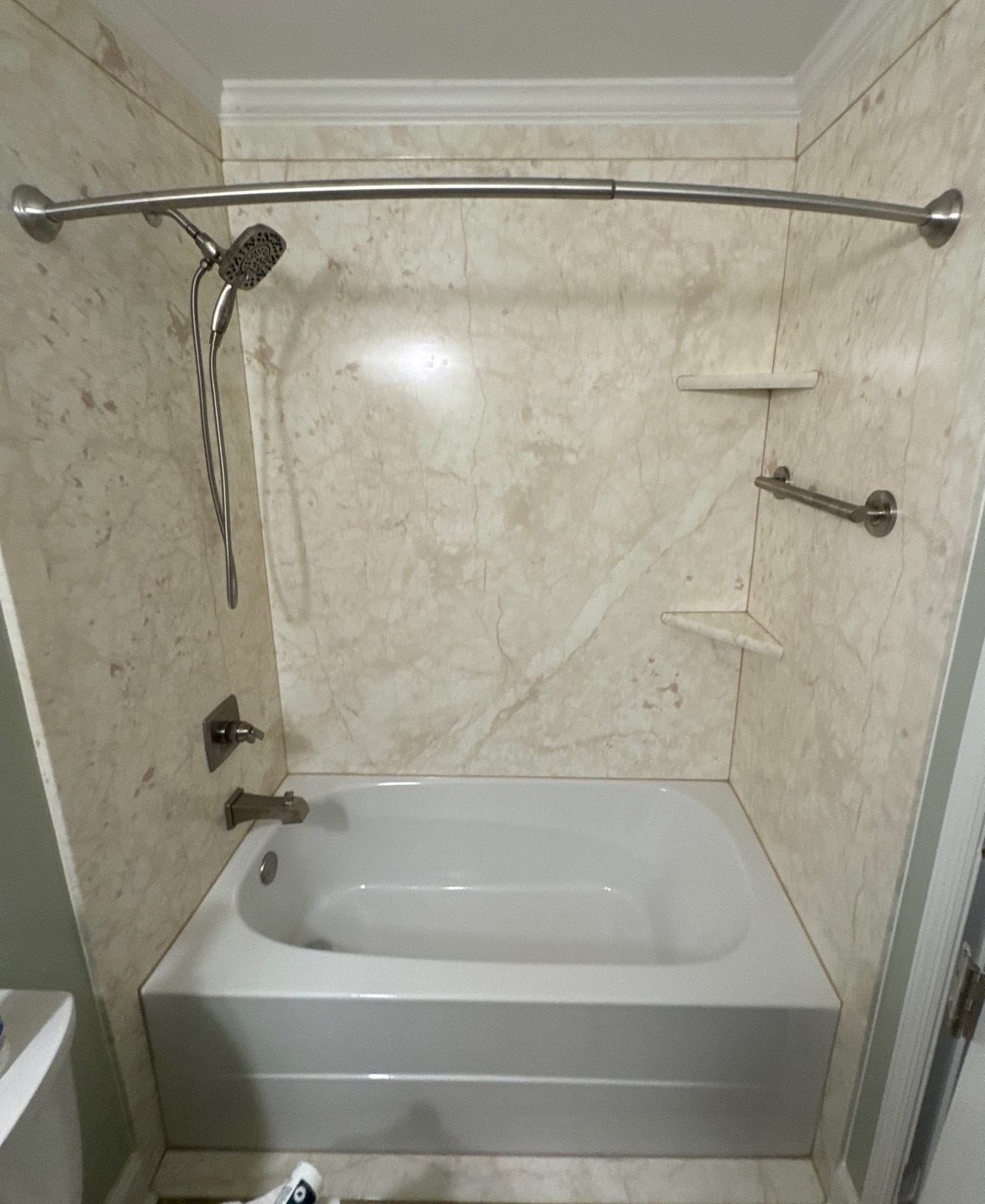 Bath & Shower Combo, Sandy Ln Dr, Alpharetta, GA 30022