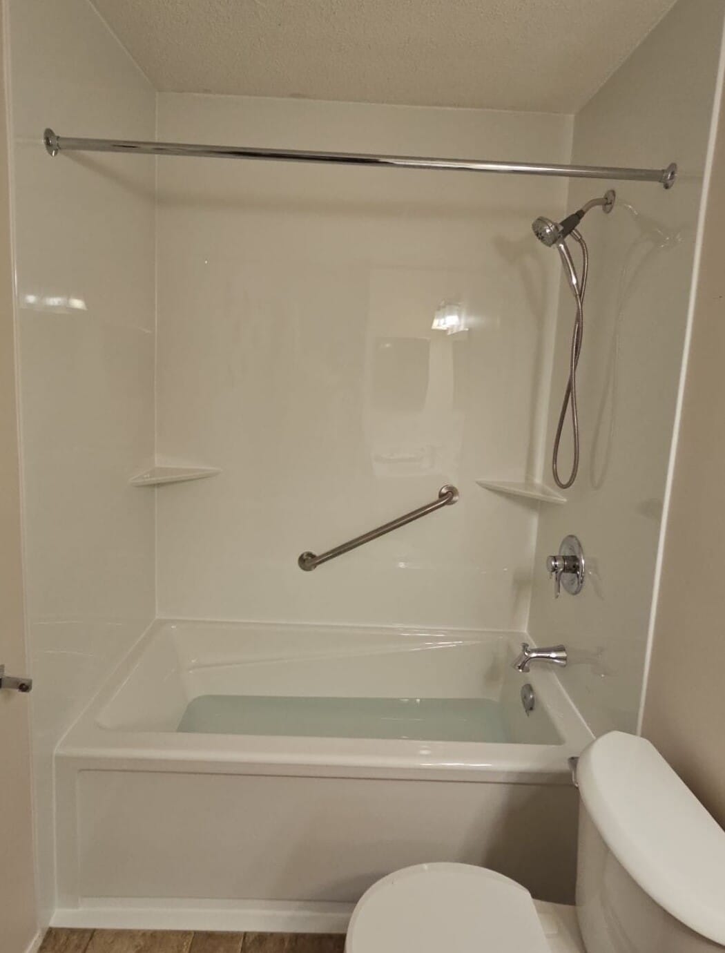 Bath & Shower Combo, Ave NW, Edmonton, AB T5C 3R2