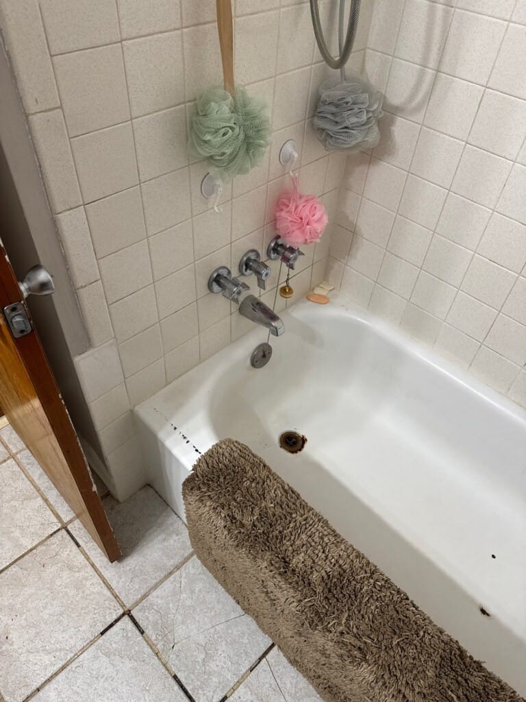 Before - Bath & Shower Combo, Asbury Place, Owensboro, KY 42303