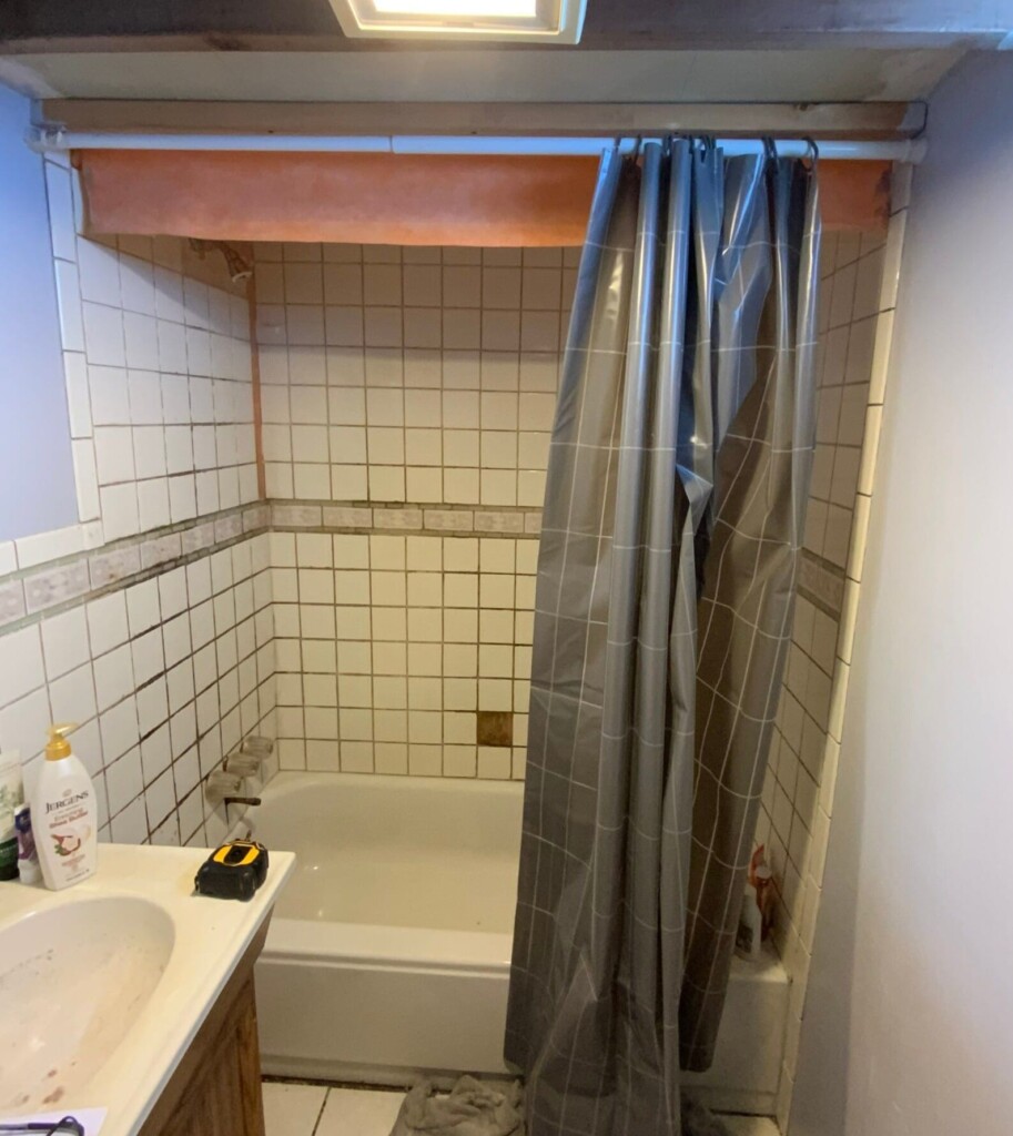 Before - Tub To Shower Conversion, Tawas St, Madison Heights, MI 48071