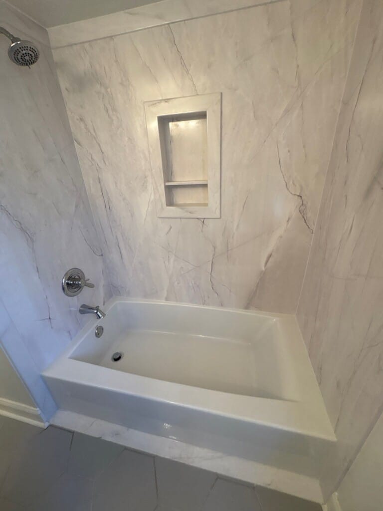 After - Bath & Shower Combo, Shadowlawn Road SE, Marietta, GA 30067