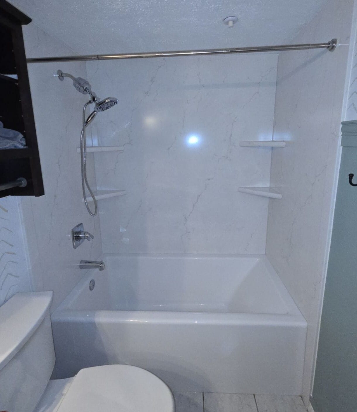 Bath & Shower Combo, Holly Hall St, Unit B30, Houston, TX 77054