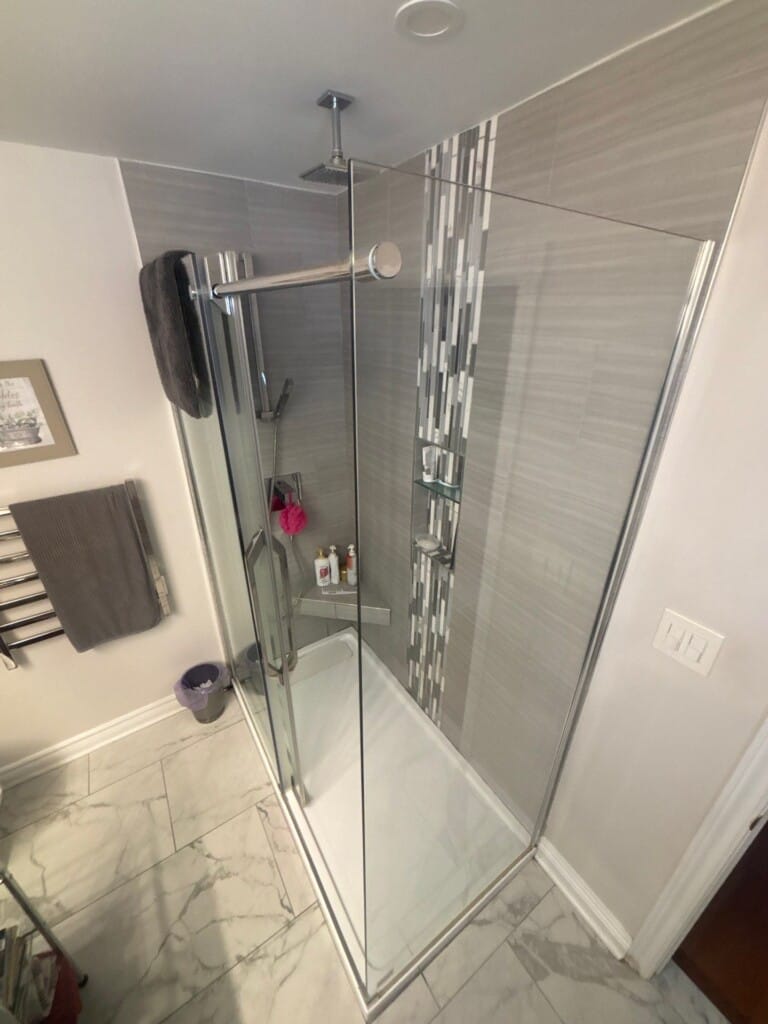 Before - Shower Remodel, Sharkey Crescent, Ottawa, ON K4C 1A9
