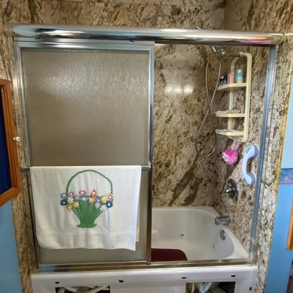 Before - Tub To Shower Conversion, W 10th St, Sioux Falls, SD 57107