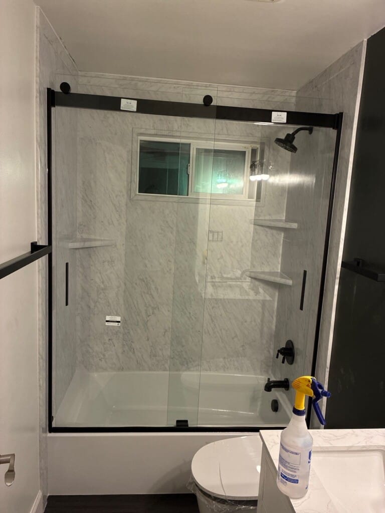After - Bath & Shower Combo, E San Juan Ave, Phoenix, AZ 85014