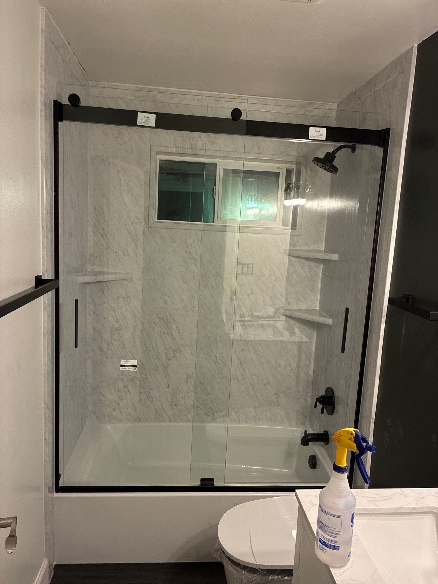 Bath & Shower Combo, E San Juan Ave, Phoenix, AZ 85014