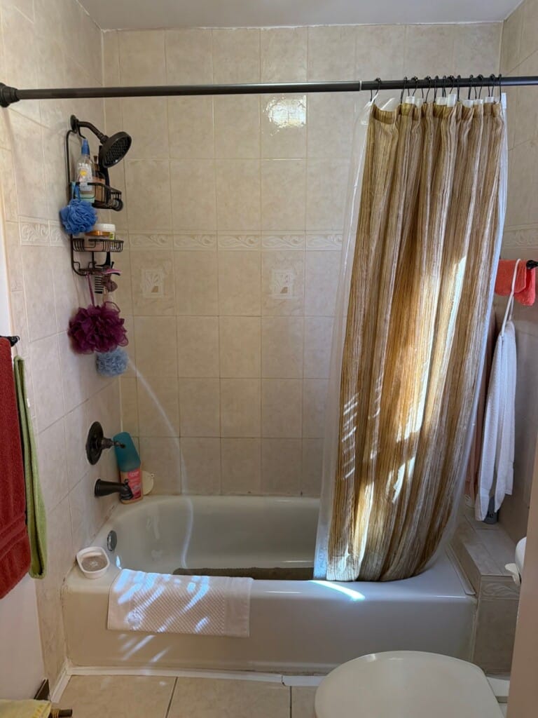 Before - Tub To Shower Conversion, SW 148th Ct, Miami, FL 33196