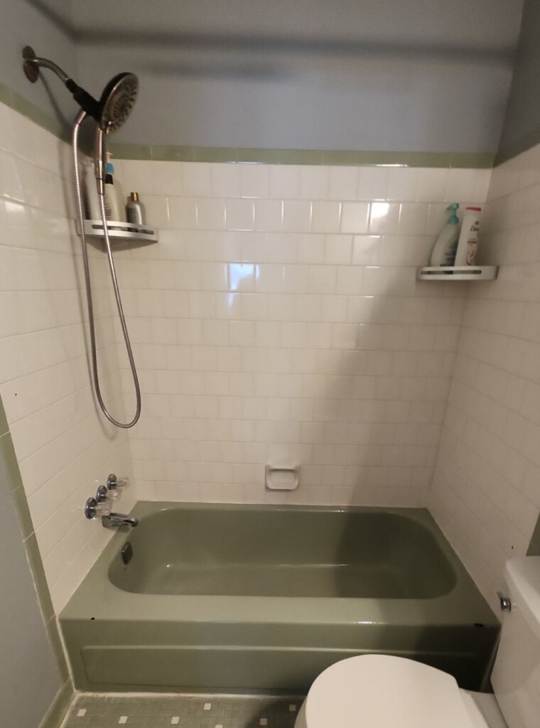 Before - Tub To Shower Conversion, Cooper St, Alexandria, VA 22309