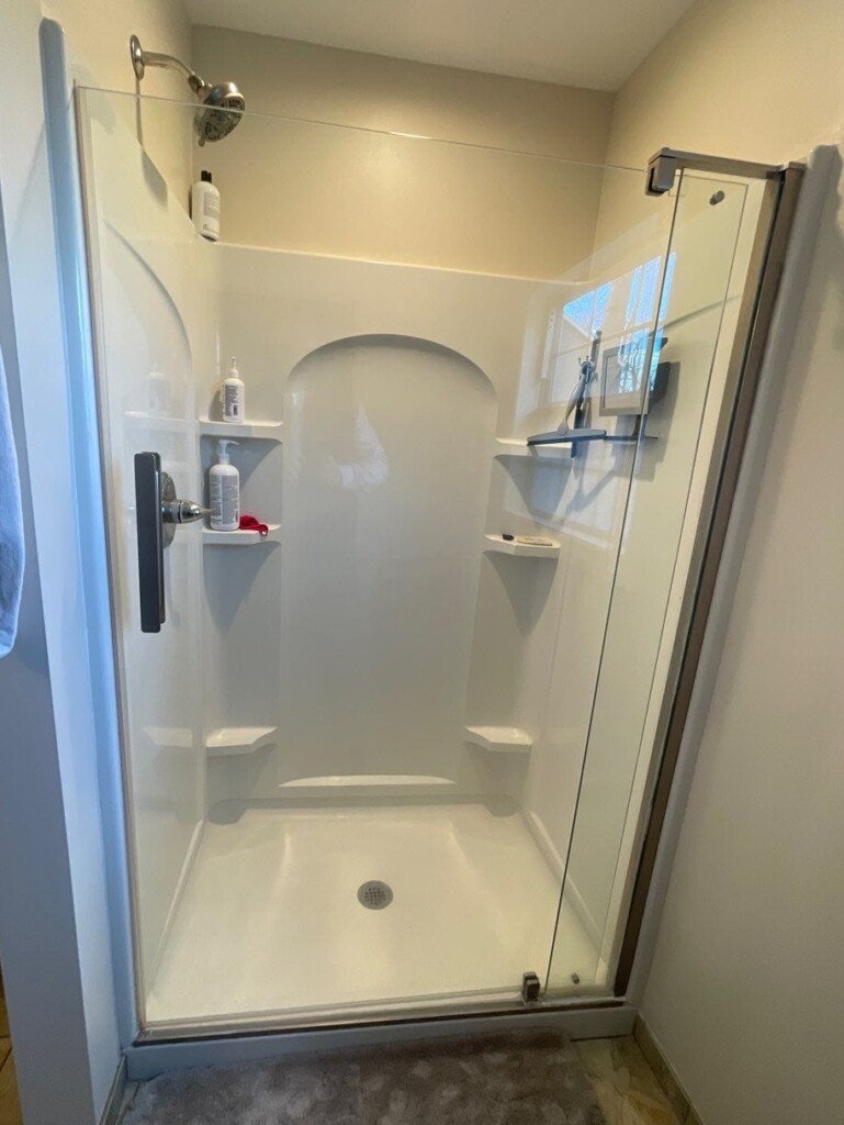Before - Shower Remodel, Sedum Glen, Waterford Township, MI 48328