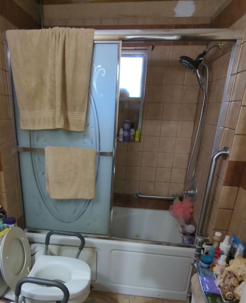 Before - Tub To Shower Conversion, Brooklyndell Ave, Dallas, TX 75211