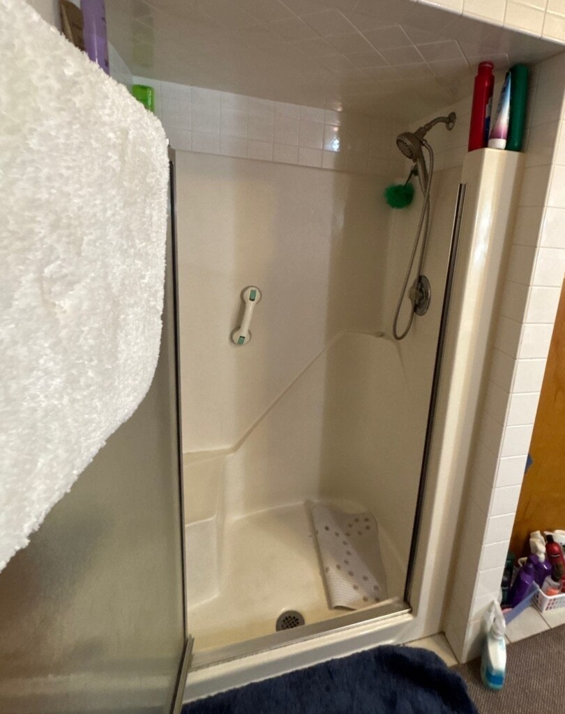 Before - Shower Remodel, Spring Rd, Shermans Dale, PA 17090